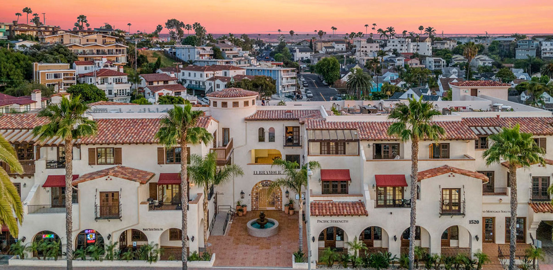 Monsaraz Point Loma California hotel